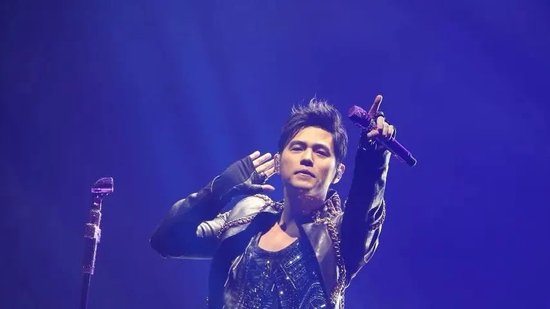 从厦门到南宁，周杰伦演唱会“大屏票”屡遭吐槽，商业边界在哪里？